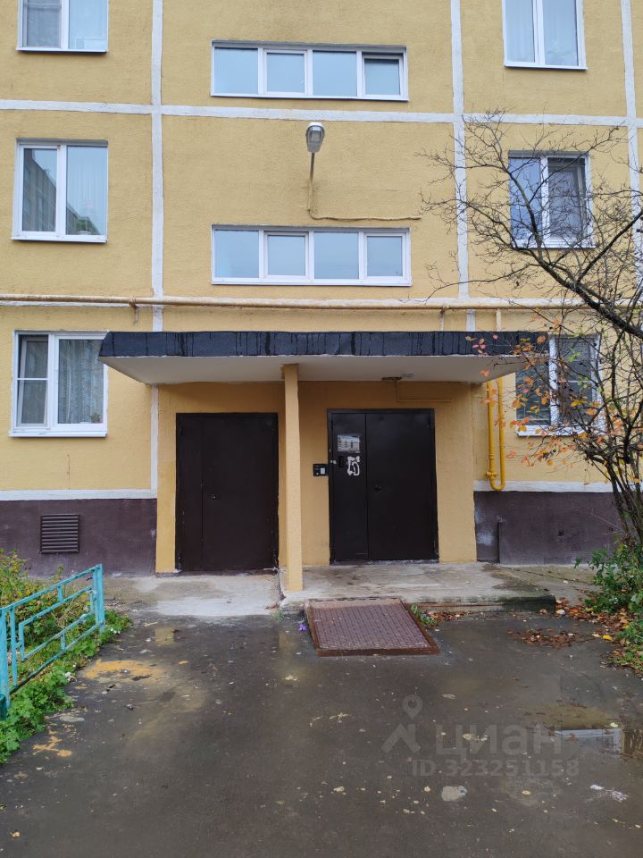 Продажа 1-комн квартиры на вторичном рынке Климовск мкр, улица Молодежная,  д. 7к2