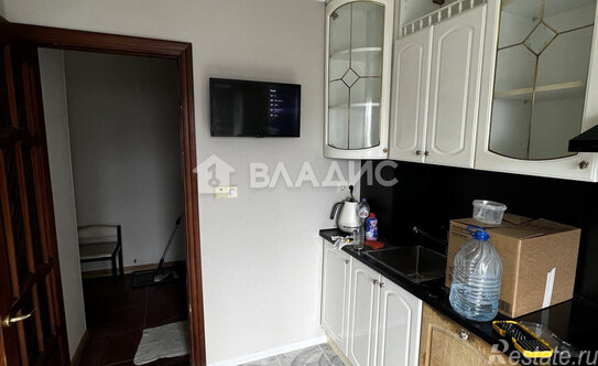 Продажа 3-комн квартиры на вторичном рынке Елецкая улица,  д. 23