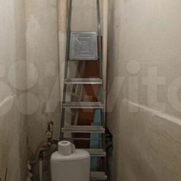 Продажа 2-комн квартиры на вторичном рынке Бабушкина ул,  д. 52