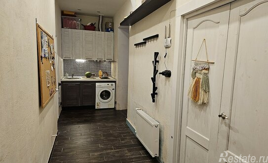 Продажа 3-комн квартиры на вторичном рынке Красноармейская 10-я ул,  д. 13