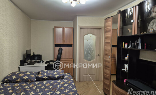 Продажа 1-комн квартиры на вторичном рынке Екатерининский пр-кт,  д. 2