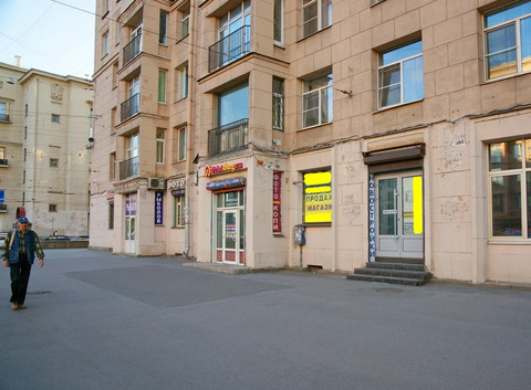 Продажа торгового помещения ул. Ивановская,  д. 7