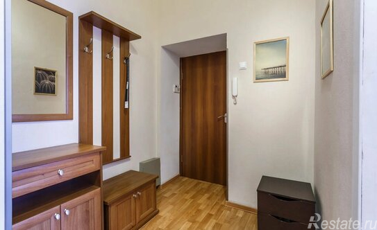 Продажа 1-комн квартиры на вторичном рынке Вознесенский переулок,  д. 16/4