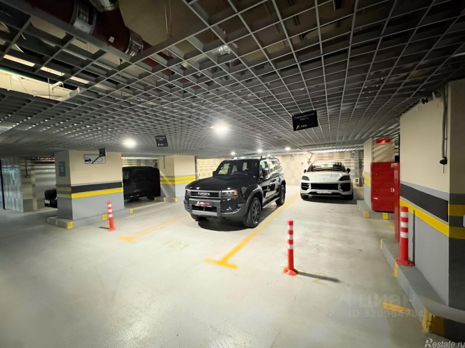 Аренда гаража Новоясеневский пр-кт,  д. 9