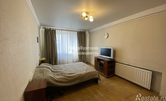 Продажа 3-комн квартиры на вторичном рынке улица Сикейроса,  д. 13