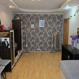 Аренда 3-комн квартиры на вторичном рынке Мелитопольская 1-я ул,  д. 30А