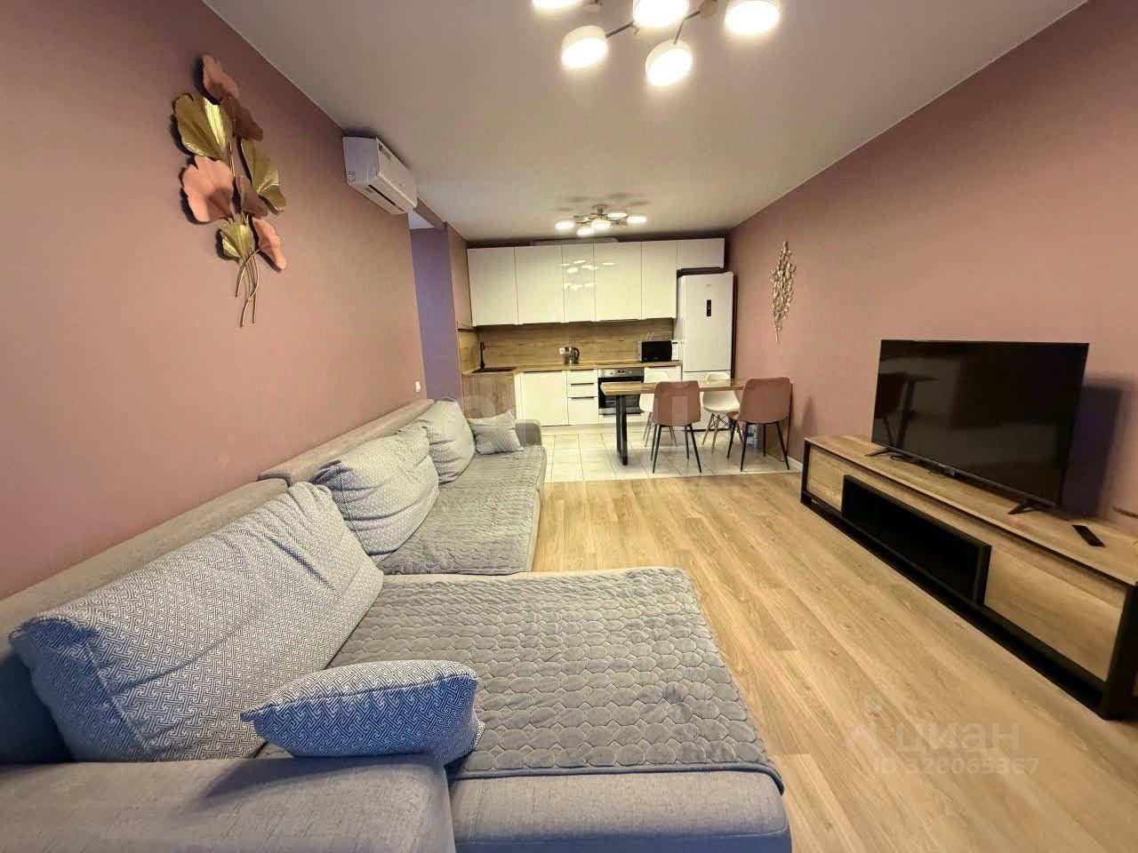 Аренда 3-комн квартиры на вторичном рынке улица Михайлова, 30Ак4