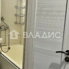 Продажа 1-комн квартиры на вторичном рынке Центросоюзный переулок,  д. 8/9