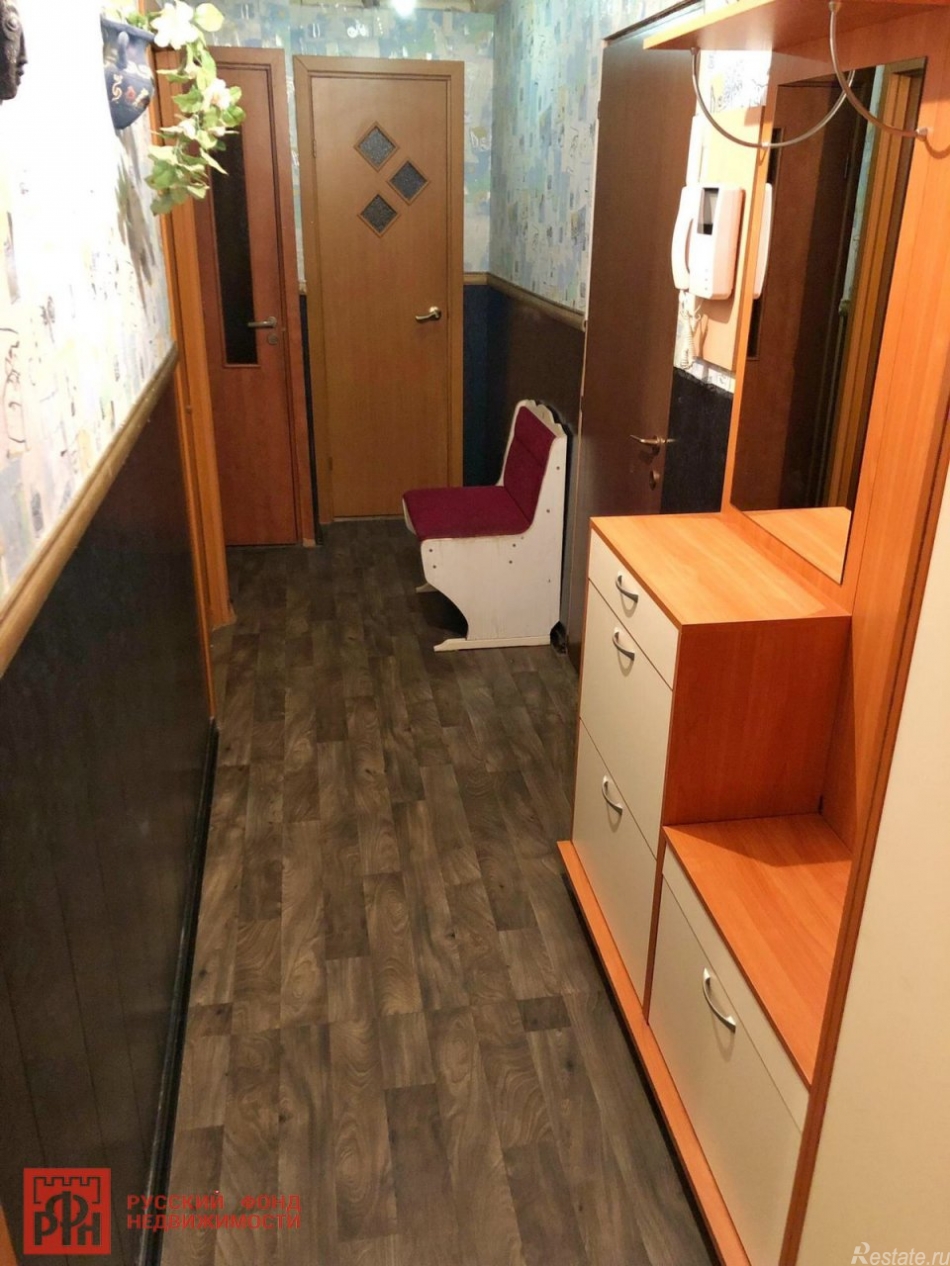 Продажа 4-комн квартиры на вторичном рынке Петра Смородина ул. ,  д. 20