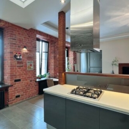 Продажа 2-комн квартиры на вторичном рынке Мытнинская улица,  д. 9