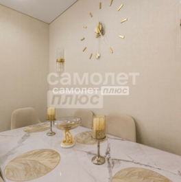 Продажа 3-комн квартиры на вторичном рынке Обуховской обороны пр-кт,  д. 70 к4 с1