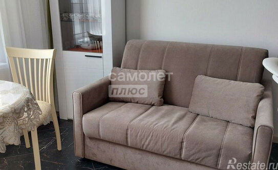 Продажа 2-комн квартиры на вторичном рынке улица Александры Монаховой,  д. 98 к2