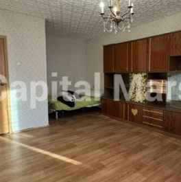 Продажа 1-комн квартиры на вторичном рынке Новогиреевская улица,  д. 41