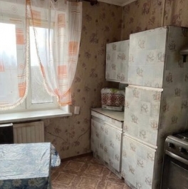 Продажа 1-комн квартиры на вторичном рынке Петергоф г, Чичеринская ул,  д. 13,  к. 1