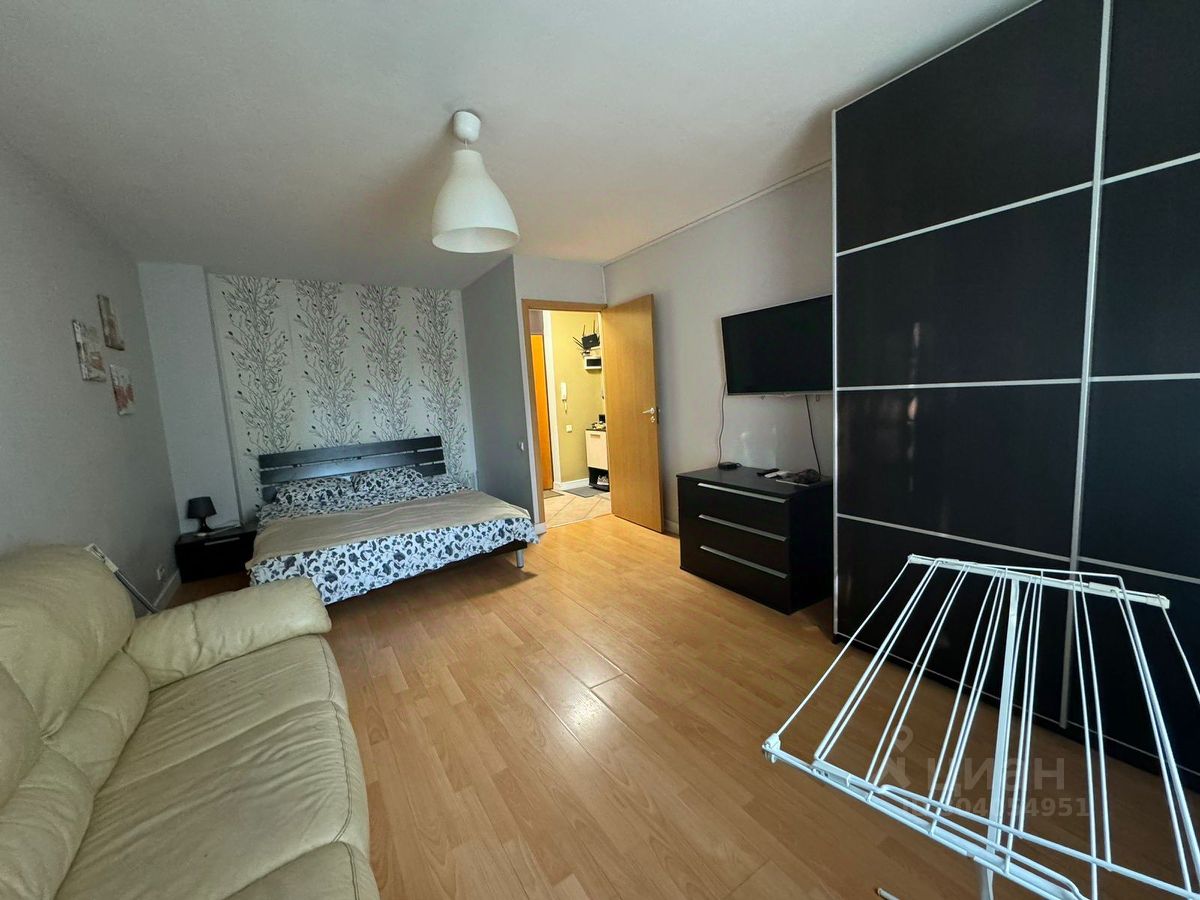 Аренда 1-комн квартиры на вторичном рынке 2-й Мосфильмовский переулок, 3