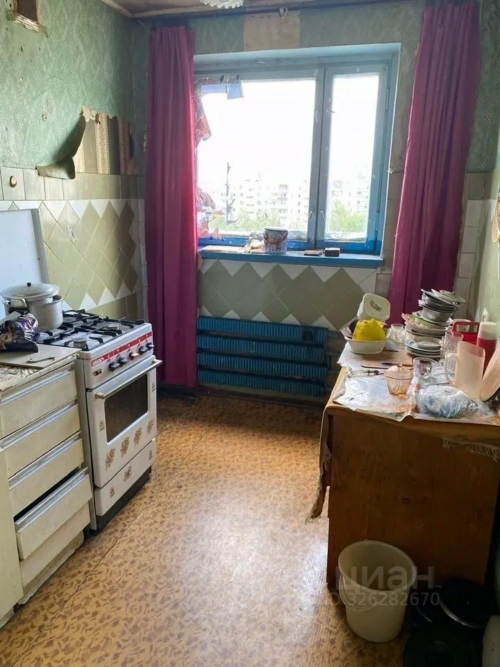 Продажа 3-комн квартиры на вторичном рынке Орехово-Зуево, Парковская улица,  д. 38