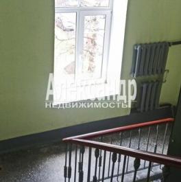 Продажа 2-комн квартиры на вторичном рынке Среднегаванский пр-кт,  д. 3