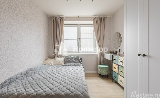 Продажа 2-комн квартиры на вторичном рынке Мичуринский пр-кт,  д. 13 к3