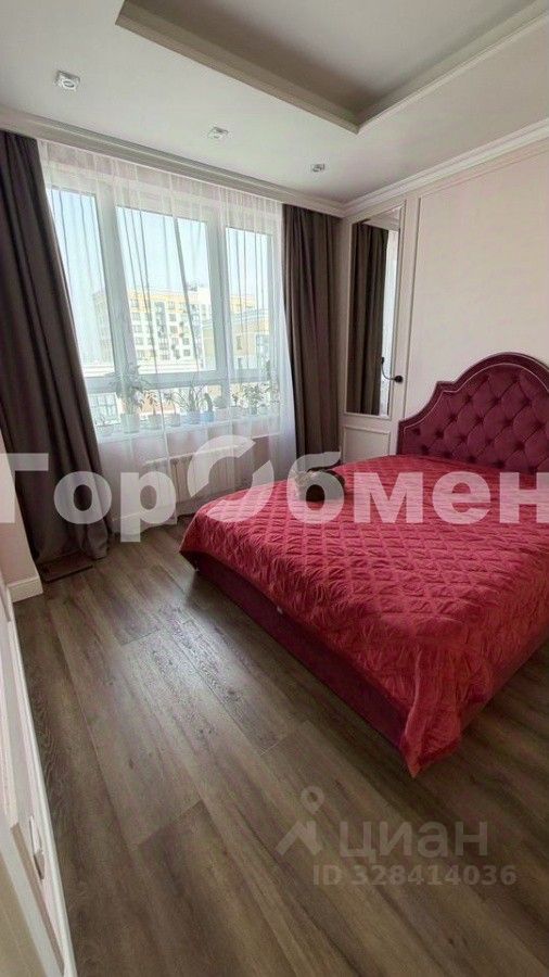 Продажа 2-комн квартиры на вторичном рынке бульвар Веласкеса, 5к2