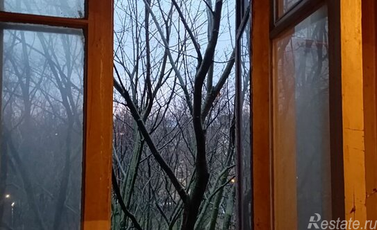 Продажа 1-комн квартиры на вторичном рынке Октябрьская наб,  д. 100 к1