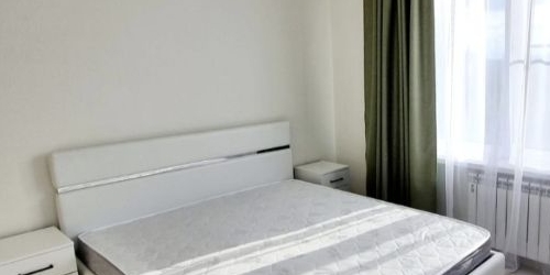 3-комн квартира улица Красных Зорь, 23