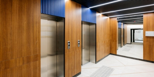 3-комн квартира ул Академика Константинова,  д. 1,  к. 2