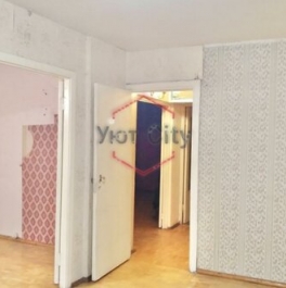 Продажа 3-комн квартиры на вторичном рынке Лобня г, Букинское ш,  д. 28 к2