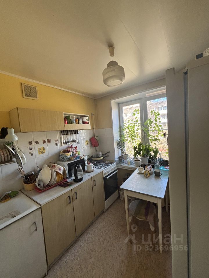 Продажа 3-комн квартиры на вторичном рынке бульвар Яна Райниса, 11