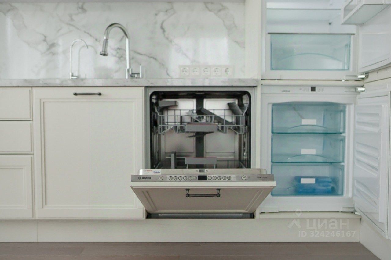 Аренда 2-комн квартиры на вторичном рынке проезд Жуков, 21Б