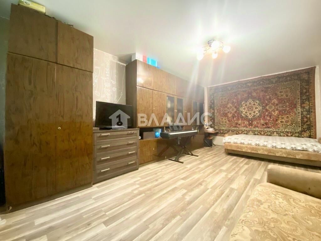 Продажа 1-комн квартиры на вторичном рынке улица Академика Комарова, 1А