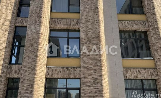 Продажа 2-комн квартиры на вторичном рынке пр-кт Лихачёва,  д. 18,  к. 1