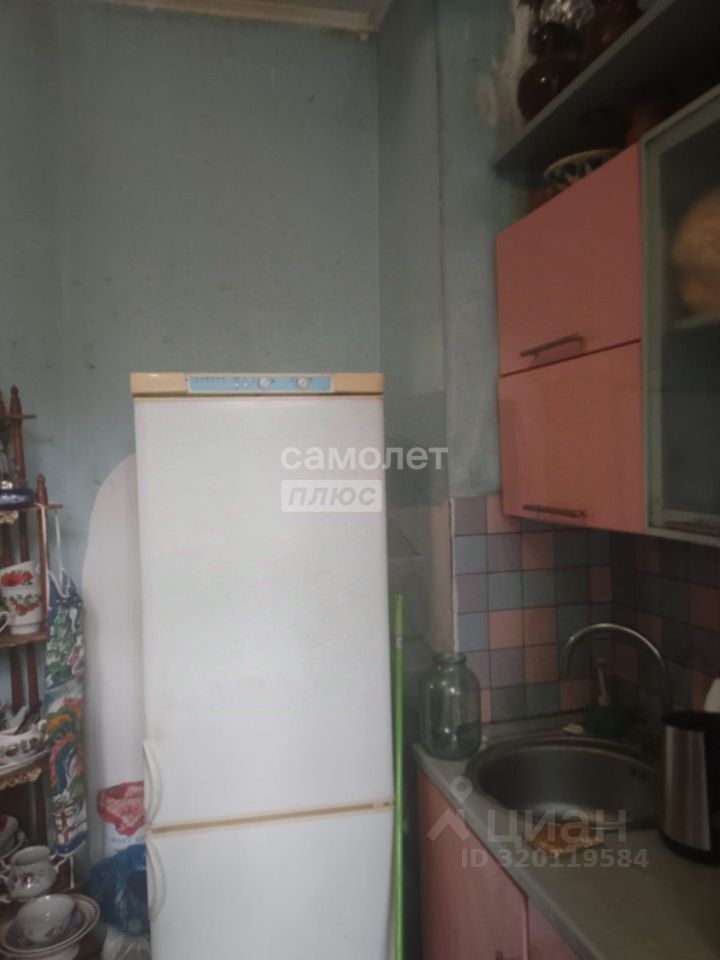 Продажа 2-комн квартиры на вторичном рынке Студенческая улица, 44/28