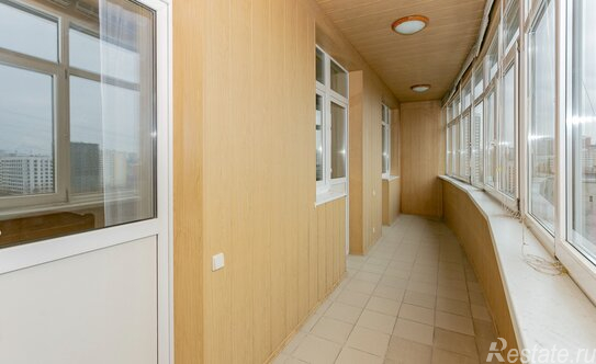 Продажа 3-комн квартиры на вторичном рынке Ельнинская улица,  д. 11 к3