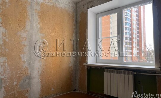 Продажа 4-комн квартиры на вторичном рынке Кировск, ул Набережная,  д. 3