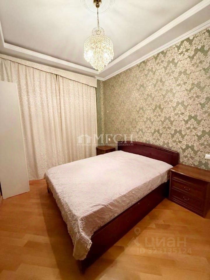 Продажа 3-комн квартиры на вторичном рынке шоссе Энтузиастов, 51