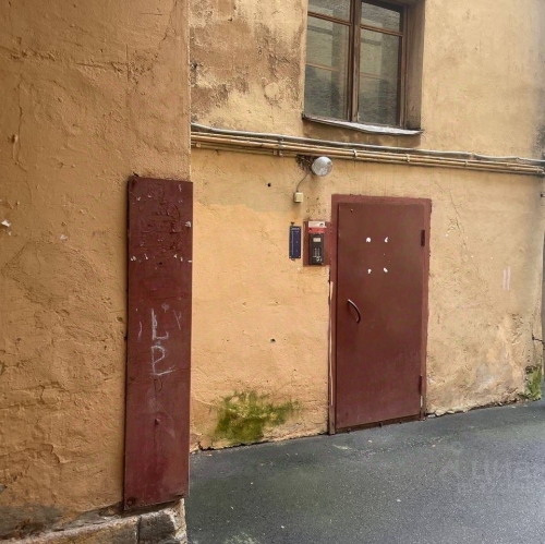 Помещение свободного назначения 7-я линия В.О.,  д. 8 литБ