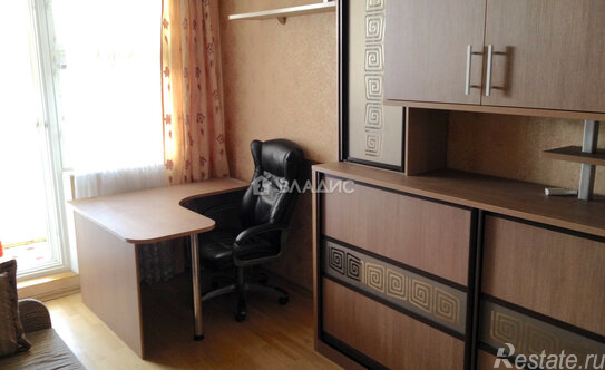 Продажа 3-комн квартиры на вторичном рынке Верхние Поля ул,  д. 18