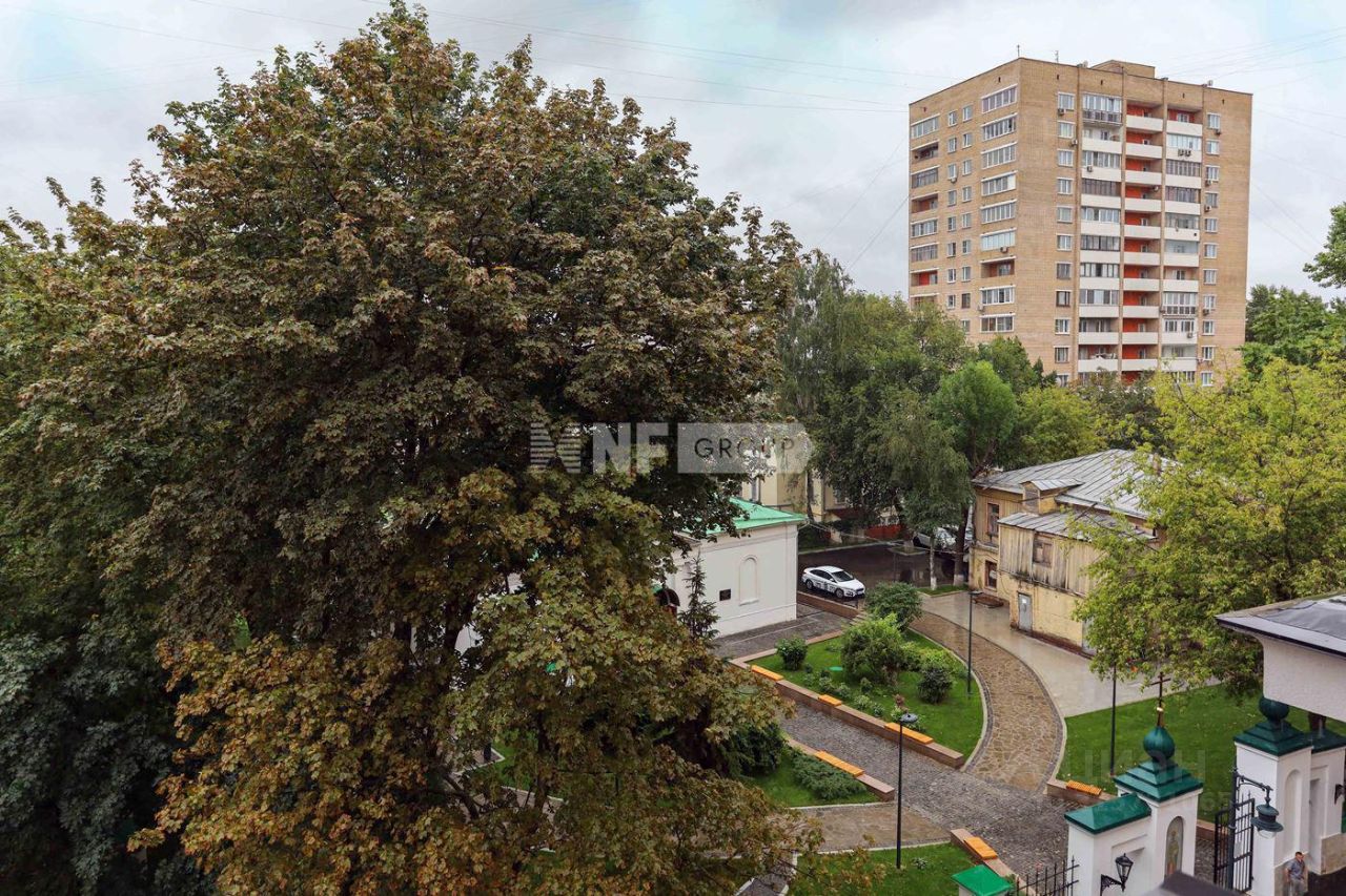 Продажа 3-комн квартиры на вторичном рынке Гагаринский переулок, 24/7С2