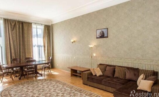 Продажа 5-комн квартиры на вторичном рынке Английский проспект,  д. 26