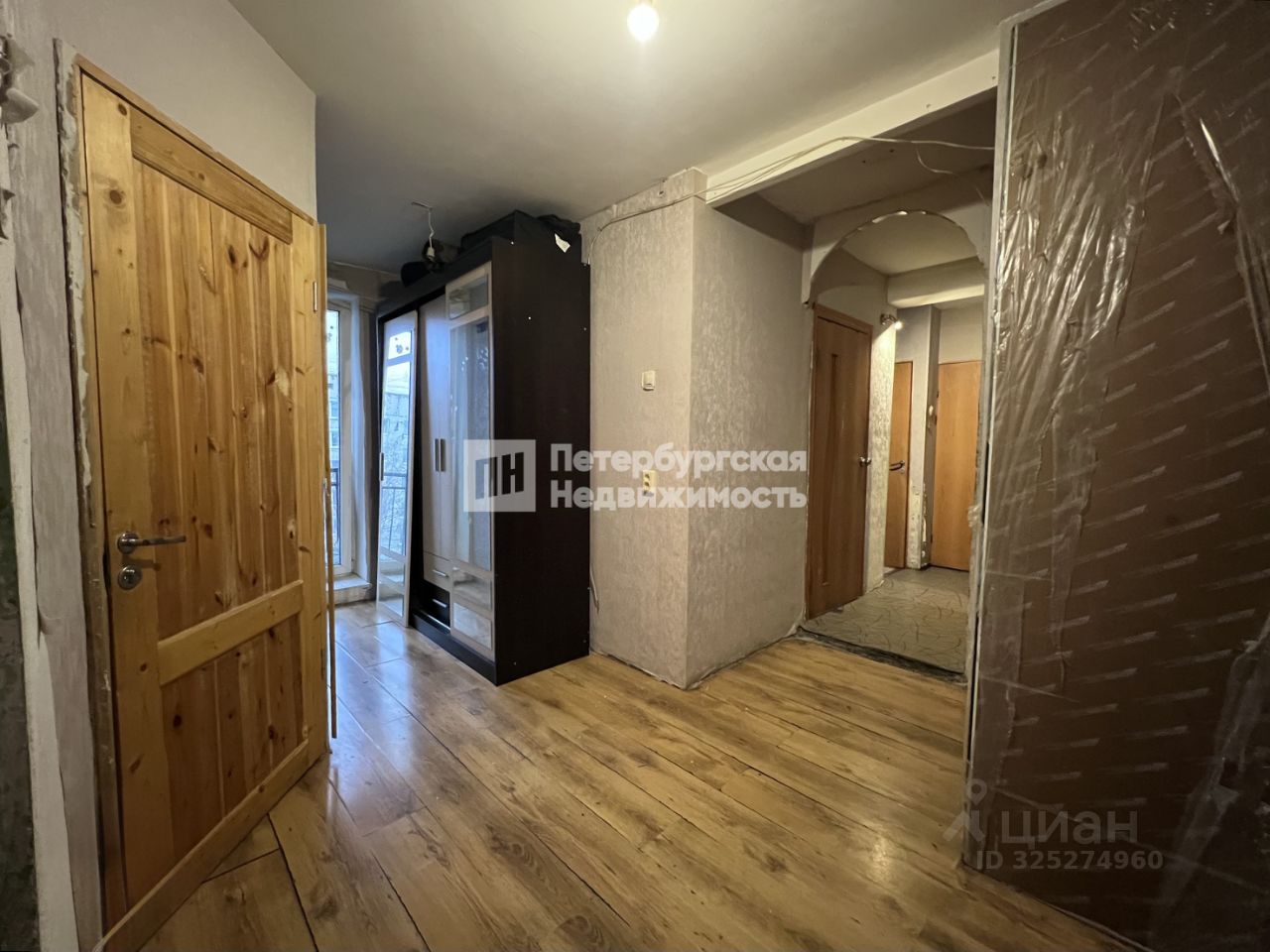 Продажа 3-комн квартиры на вторичном рынке улица Коллонтай, 45К2