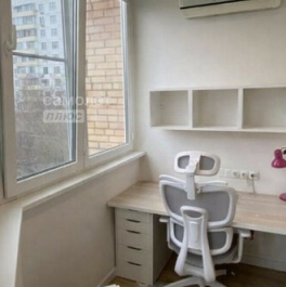 Продажа 2-комн квартиры на вторичном рынке Глинистый переулок,  д. 14