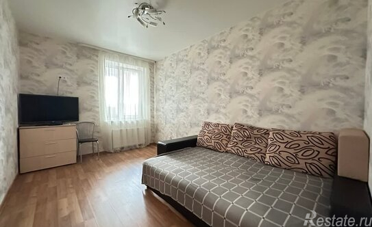 Продажа 2-комн квартиры на вторичном рынке Репищева улица,  д. 10 к1