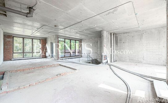 Продажа 8-комн квартиры на вторичном рынке Таманская улица,  д. 3 с3