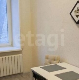 Продажа 2-комн квартиры на вторичном рынке Днепропетровская улица,  д. 63