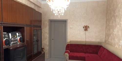 2-комн квартира Новопоселковая улица,  д. 3А