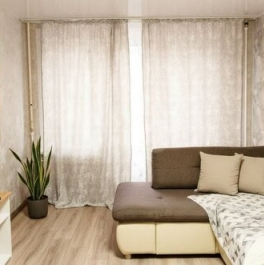 Продажа 2-комн квартиры на вторичном рынке Серпухов, улица Ленина,  д. 20