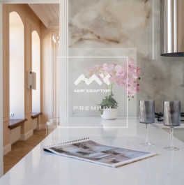 Продажа 3-комн квартиры на вторичном рынке улица Тельмана,  д. 36 к1