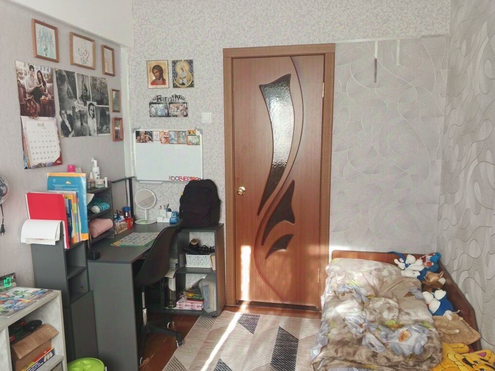 Продажа 2-комн квартиры на вторичном рынке пос. Остроговицы, 2