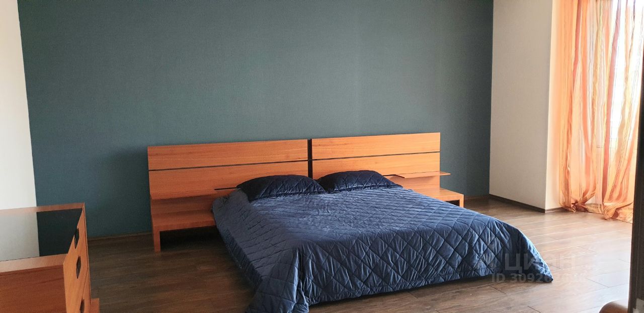 Аренда 3-комн квартиры на вторичном рынке улица Яблочкова, 11