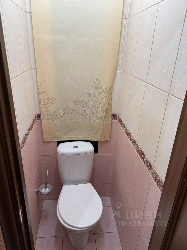 Продажа 2-комн квартиры на вторичном рынке улица Крыленко, 31